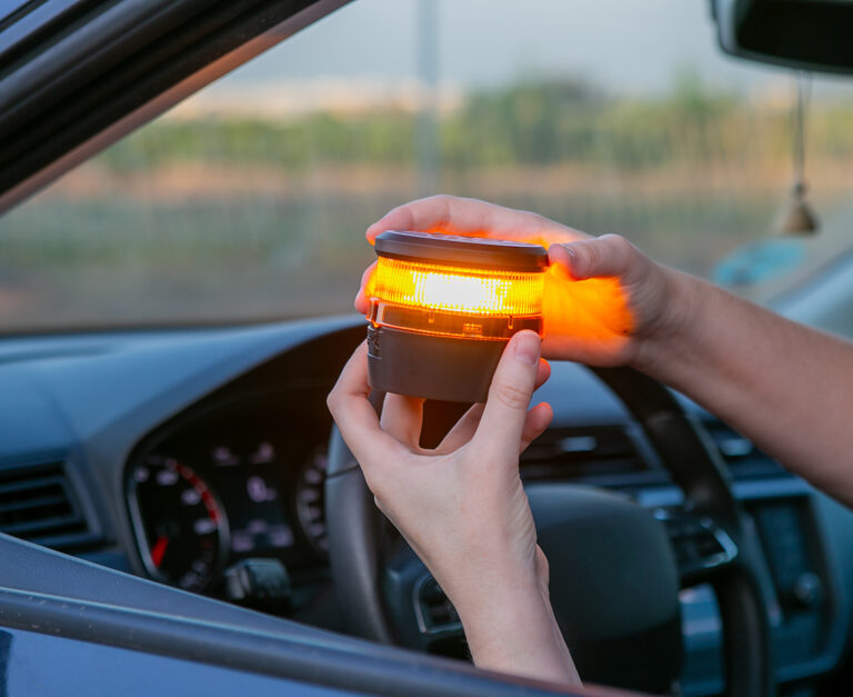 baliza-v16-iSaludes-05